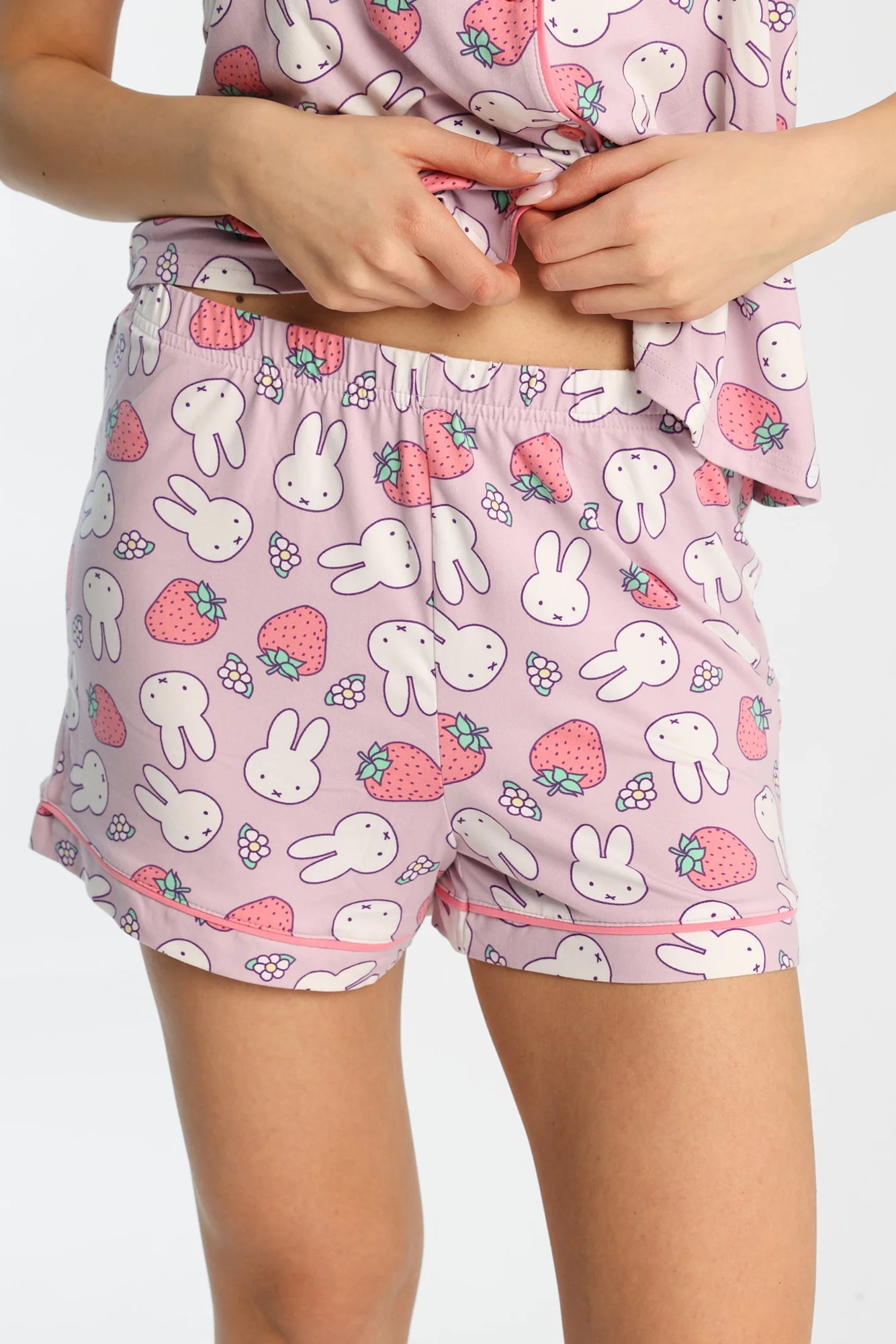Ensemble chemise et short pyjama imprimé de fraises Miffy - Image 5