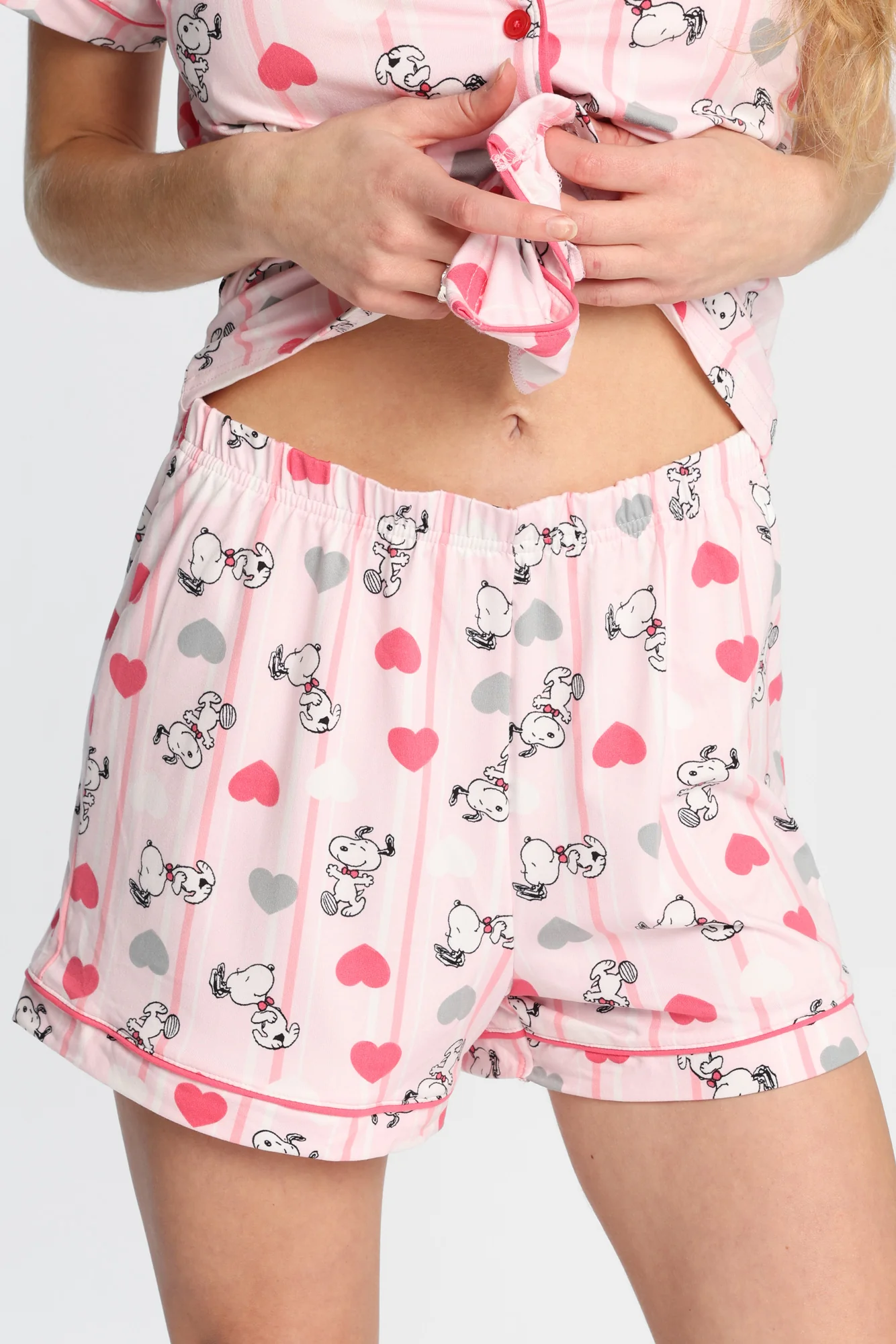 Ensemble chemise et short pyjama coupe Dad super doux imprimés Peanuts coeur - Image 5