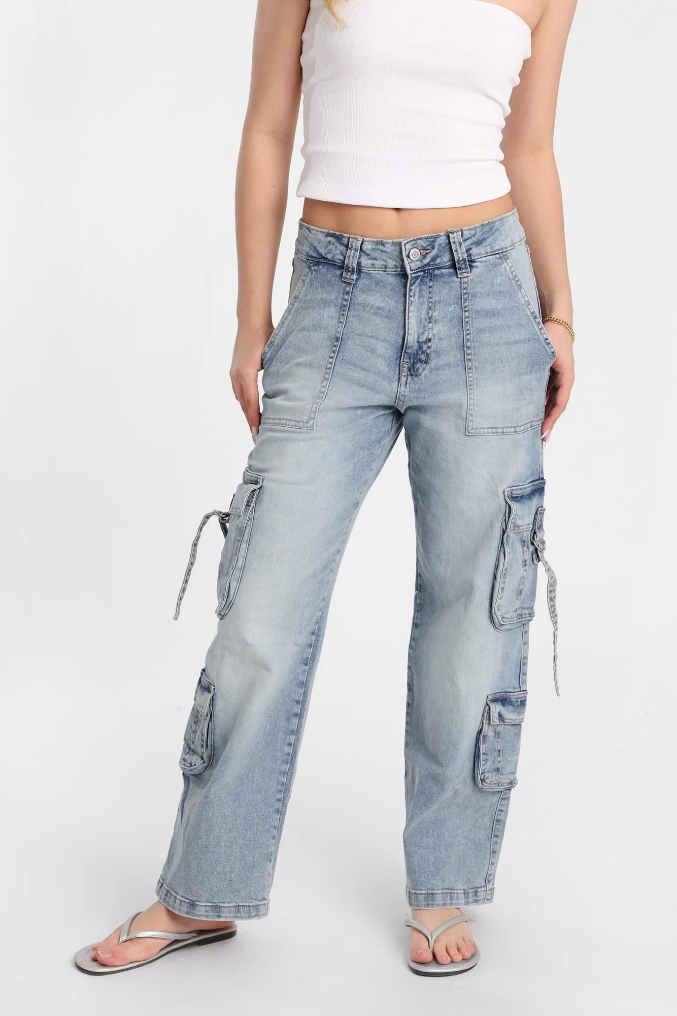 AERO Super High Rise D-Ring Baggy Cargo Jeans - Image 3